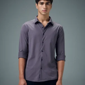 P828GrapeVine_2 Men Solid Slim Fit Spread Collar Shirt with TS LYTRA Shar