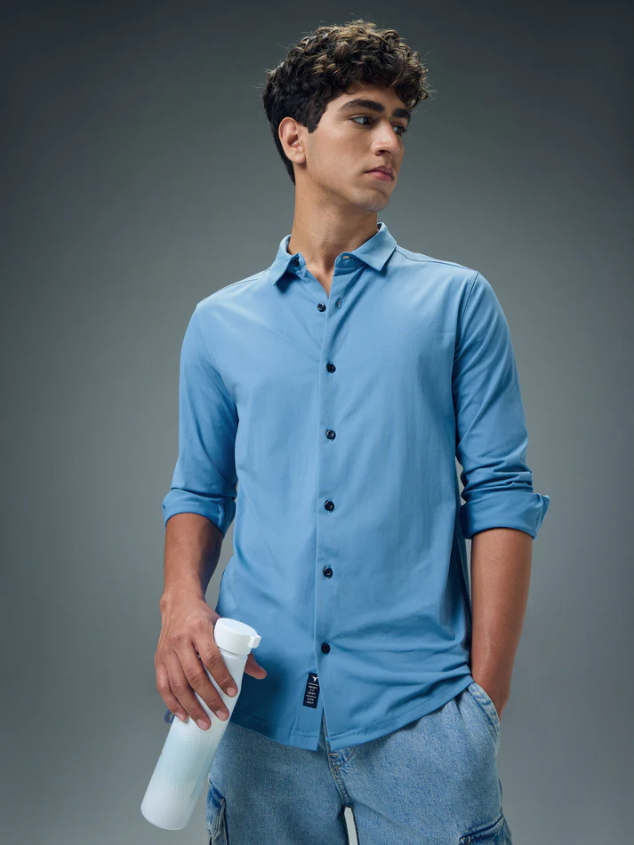 Men Solid Regular Fit Spread Collar Casual Shirt with COTFLEX