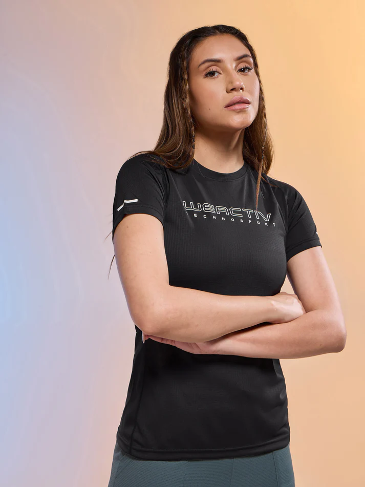 Women Typography Print Regular Fit Round Neck Sports Tee with TECHNOCOOL+